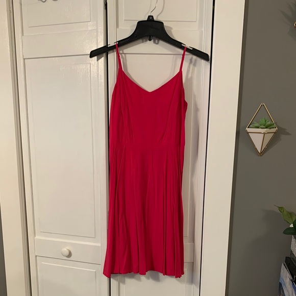 Pretty fuchsia pink summer dress! - Picture 1 of 9